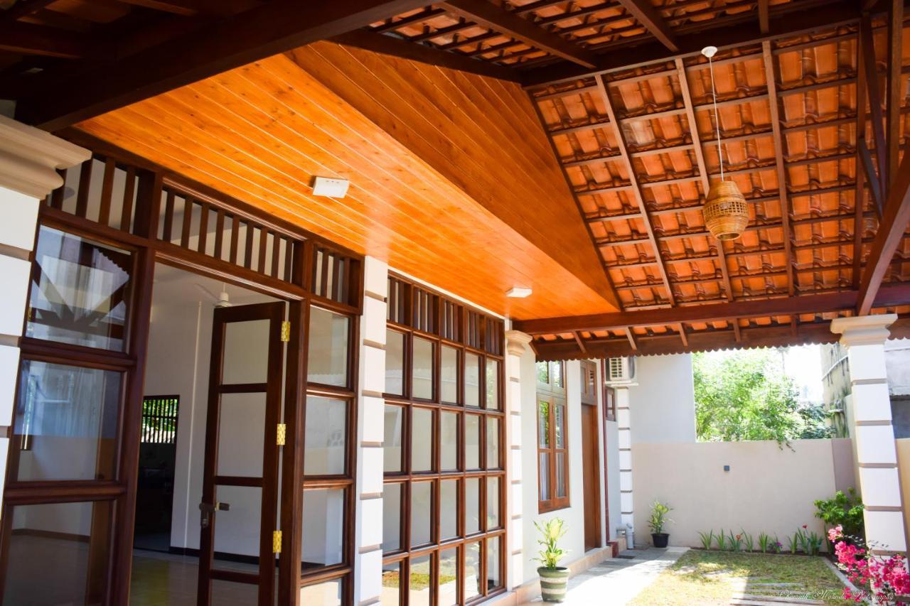 Tenasi Beach Resort Ahangama Exterior photo